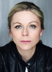Anna Ewelina - ©Jeanne Degraa